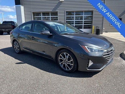 2020 Hyundai Elantra SEL 4DR Sedan