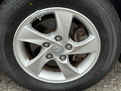 Photo of a 2015 Hyundai Elantra SE 4DR Sedan 6M for sale