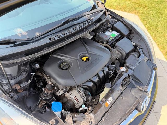 2014 Hyundai Elantra - $6,000