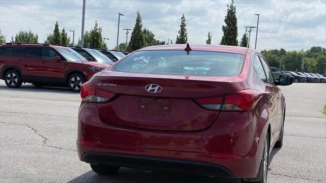 2015 Hyundai ELANTRA SE