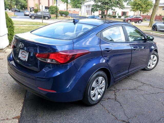 2016 Hyundai Elantra - $19,410