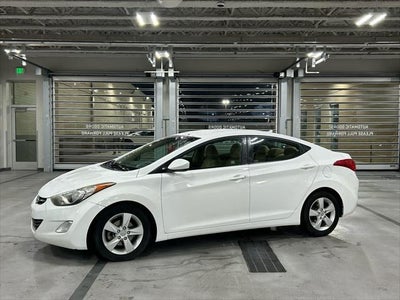 2013 Hyundai Elantra GLS 4DR Sedan 6M