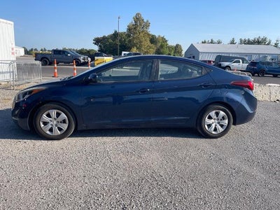 2016 Hyundai Elantra SE 4DR Sedan 6M (us)