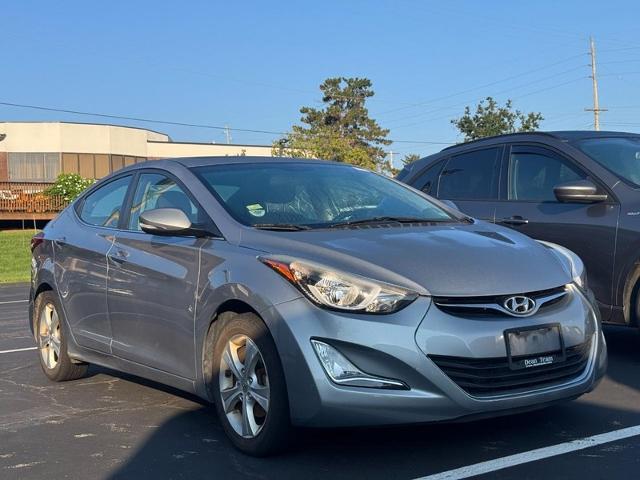2016 Hyundai ELANTRA Value Edition — photo 1 of 3
