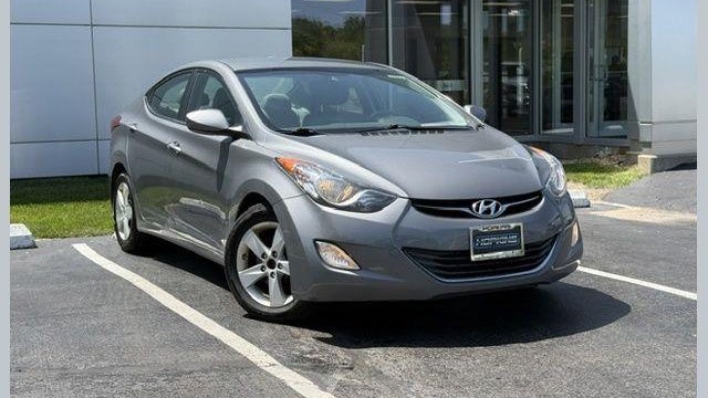 Preowned 2013 Hyundai ELANTRA Limited for Sale