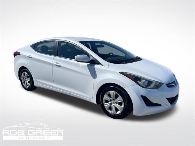 2015 Hyundai Elantra - $10,395