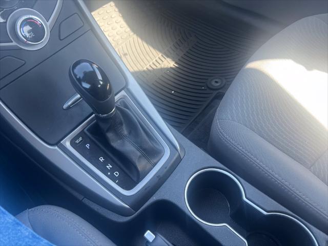 2015 Hyundai Elantra - $10,395