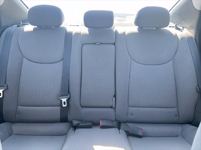 2015 Hyundai Elantra - $10,395