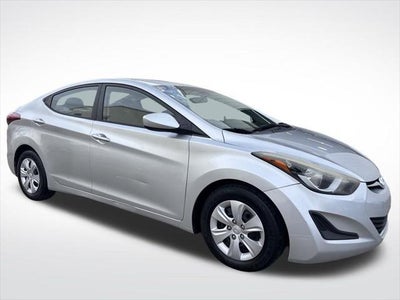 2016 Hyundai Elantra SE 4DR Sedan 6M (us)