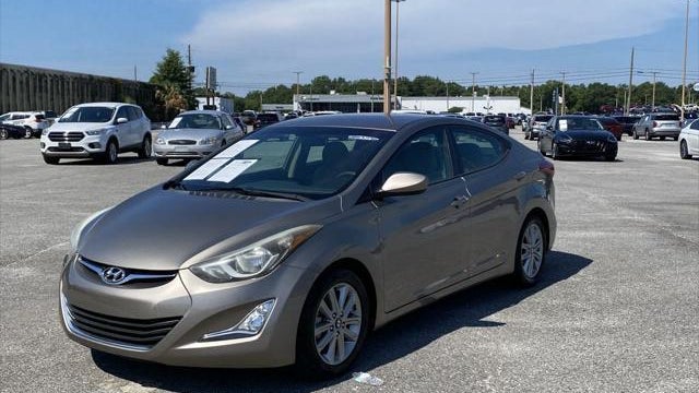 2014 Hyundai ELANTRA SE