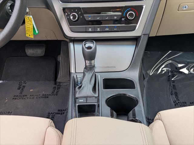 2017 Hyundai Sonata - $8,500