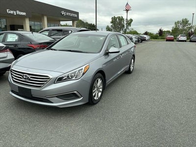 Photo of a 2017 Hyundai Sonata SE 4DR Sedan for sale