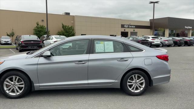 2017 Hyundai SONATA SE