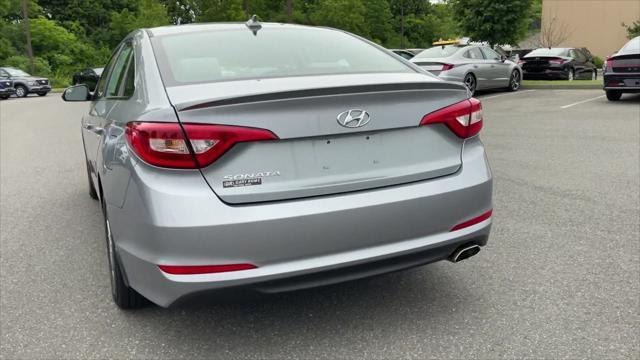 2017 Hyundai SONATA SE