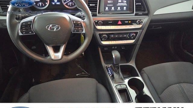 2018 Hyundai SONATA SE