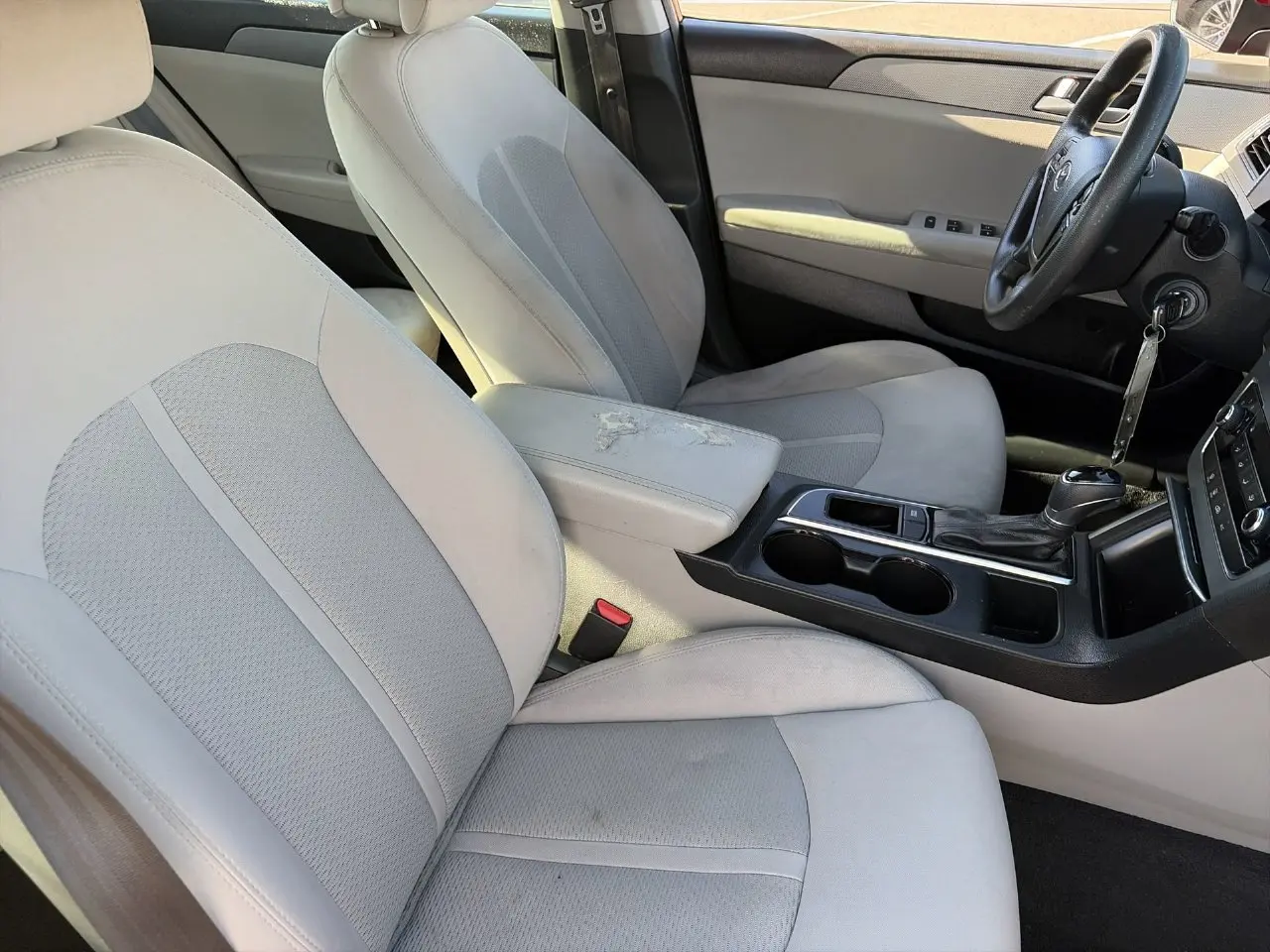 2016 Hyundai Sonata - $8,888