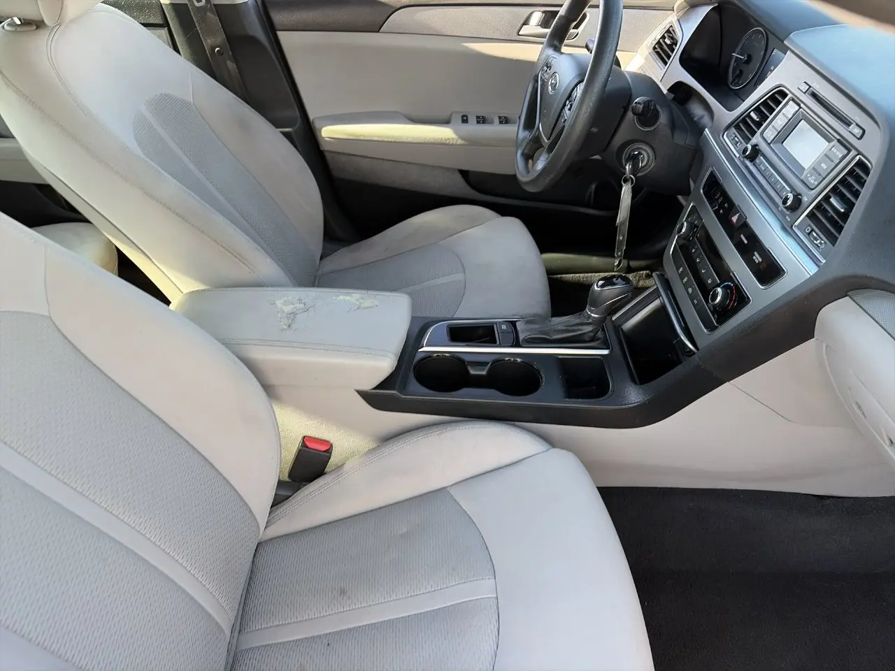 2016 Hyundai Sonata - $8,888