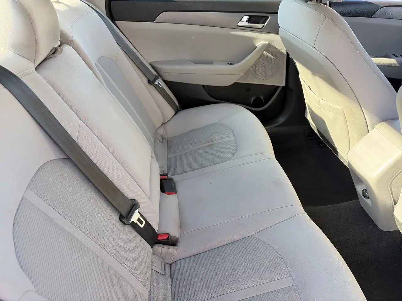 2016 Hyundai Sonata - $8,888