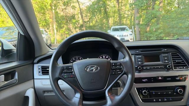 2017 Hyundai SONATA Base