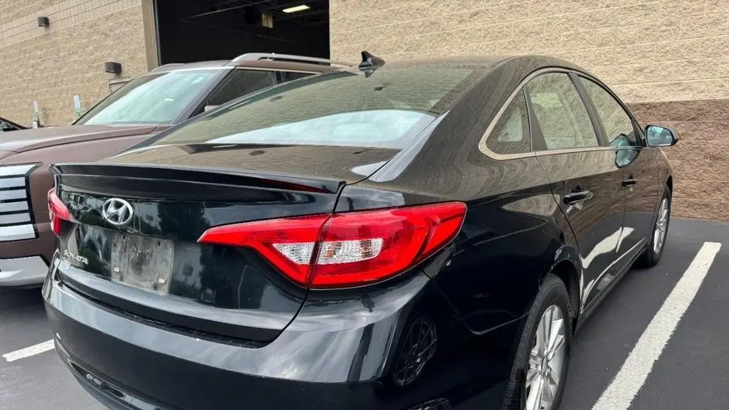 2016 Hyundai SONATA SE