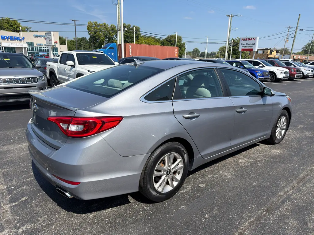 2016 Hyundai Sonata - $9,995