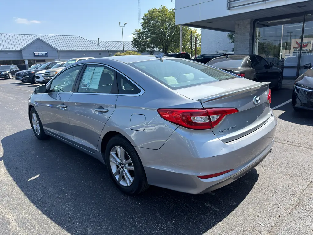 2016 Hyundai Sonata - $9,995