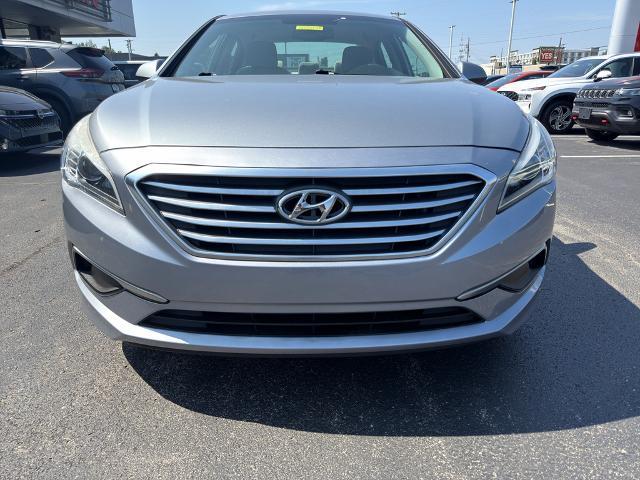 2016 Hyundai Sonata - $9,995
