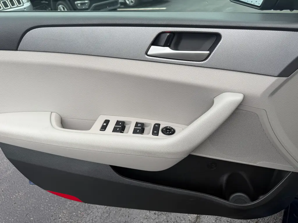 2018 Hyundai Sonata - $12,995
