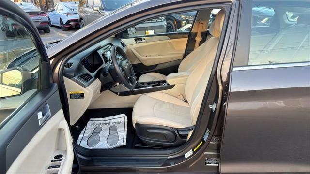 2015 Hyundai Sonata - $10,999