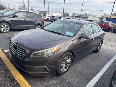 Photo of a 2015 Hyundai Sonata SE 4DR Sedan for sale