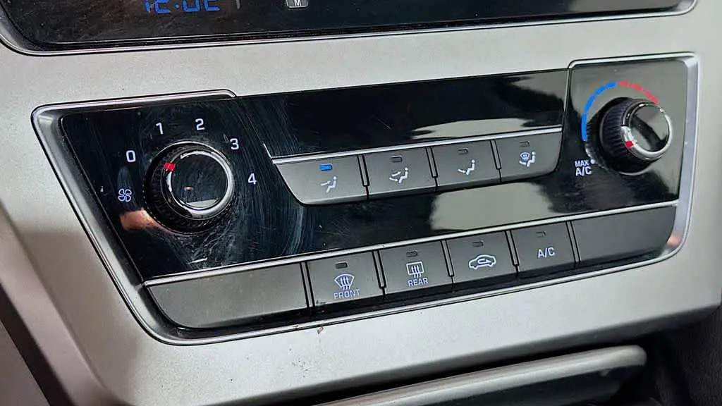 2015 Hyundai SONATA SE