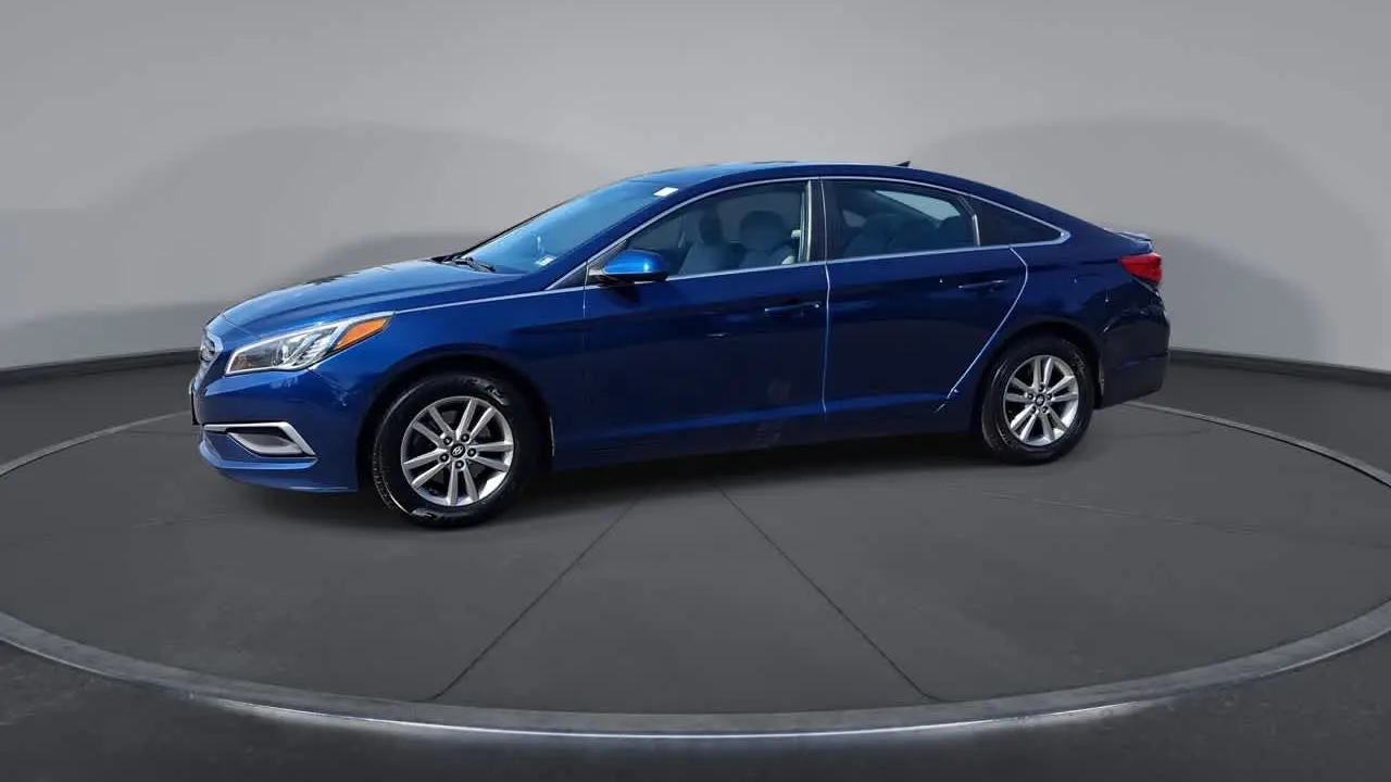 2016 Hyundai SONATA SE