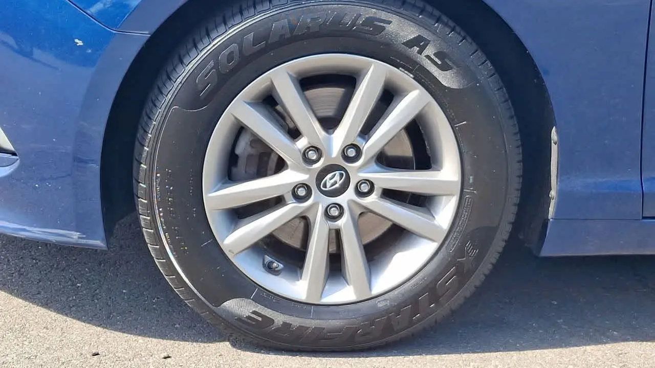 2016 Hyundai SONATA SE