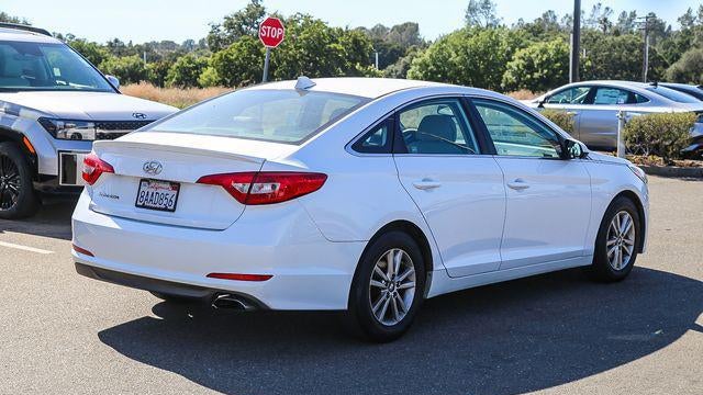 2016 Hyundai SONATA SE