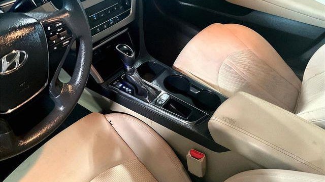 2017 Hyundai SONATA SE