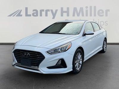 Photo of a 2019 Hyundai Sonata SE 4DR Sedan for sale