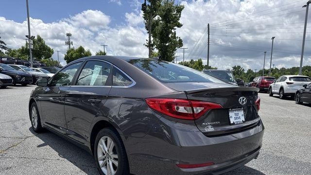 2017 Hyundai SONATA SE