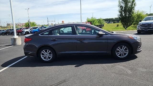 2017 Hyundai SONATA SE