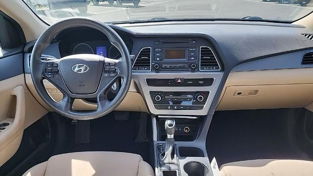2017 Hyundai SONATA SE