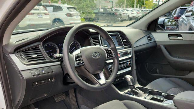 2019 Hyundai SONATA SE