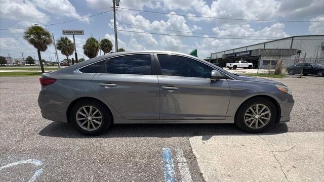 2019 Hyundai SONATA SE