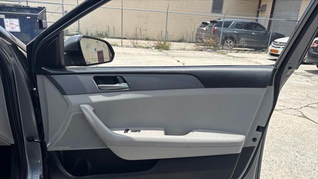 2019 Hyundai SONATA SE