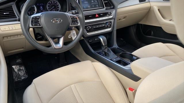 2019 Hyundai SONATA SE