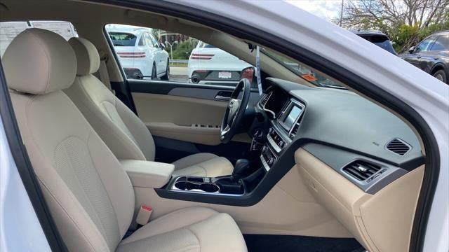 2019 Hyundai SONATA SE