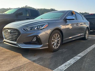 Photo of a 2019 Hyundai Sonata SE 4DR Sedan for sale