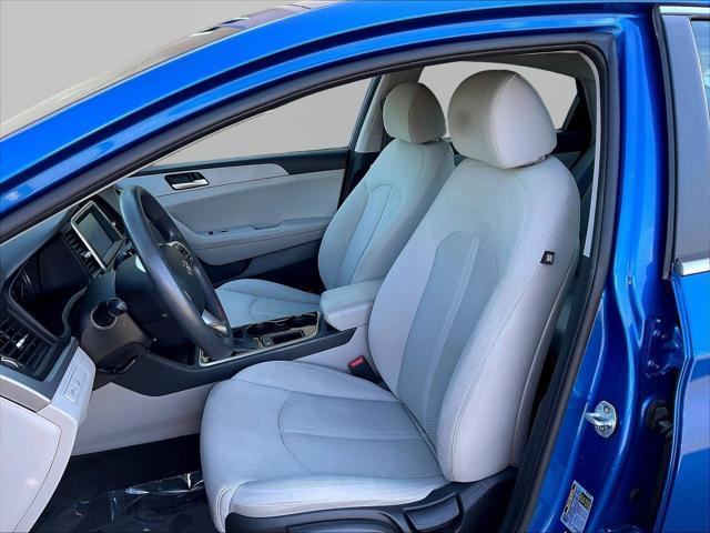 2018 Hyundai Sonata - $15,113