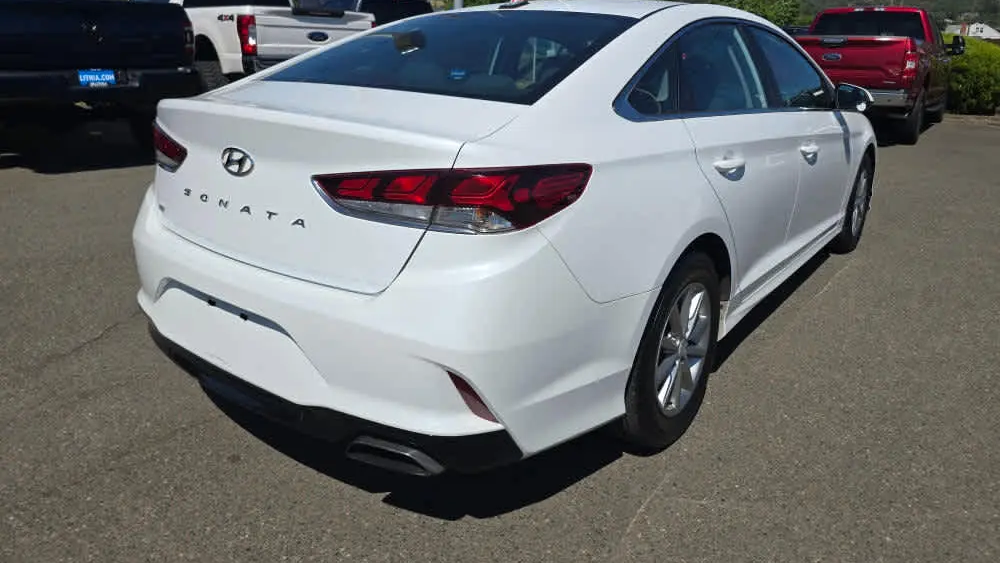 2018 Hyundai SONATA SE