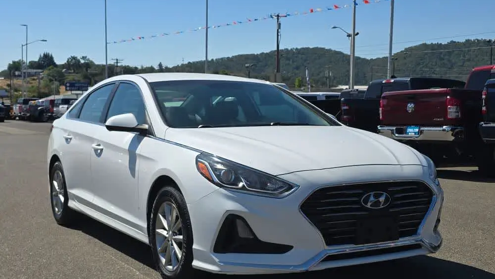 2018 Hyundai SONATA SE
