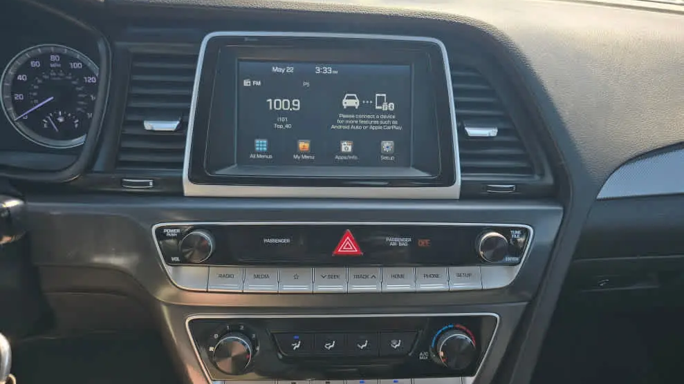 2018 Hyundai SONATA SE