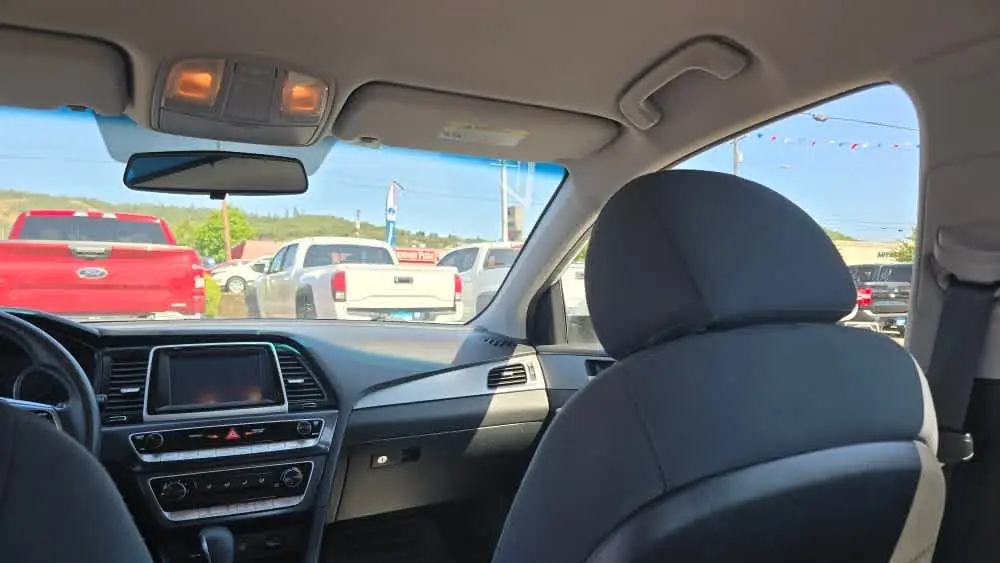 2018 Hyundai SONATA SE